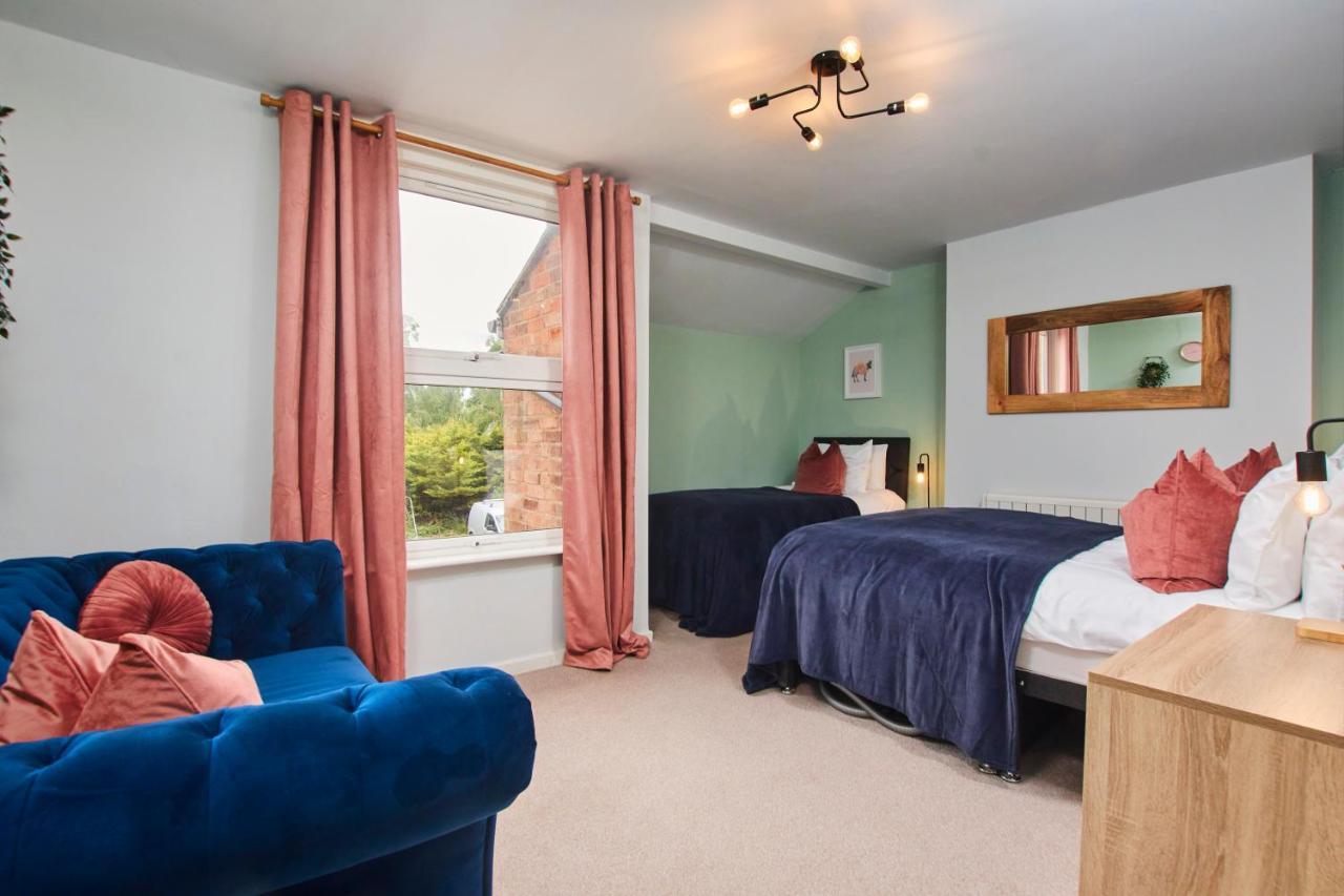 Fantastic Central Stratford Two Bedroom Apartment By Purestay Short Lets & Serviced Accommodation With Parking Exteriör bild