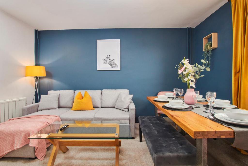 Fantastic Central Stratford Two Bedroom Apartment By Purestay Short Lets & Serviced Accommodation With Parking Exteriör bild